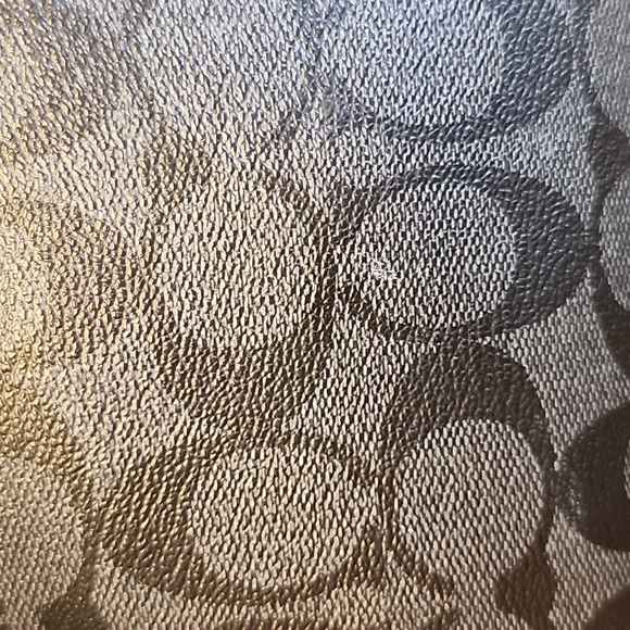 Coach Peyton Signature Crossbody/shoulder Bag - Picture 12 of 16